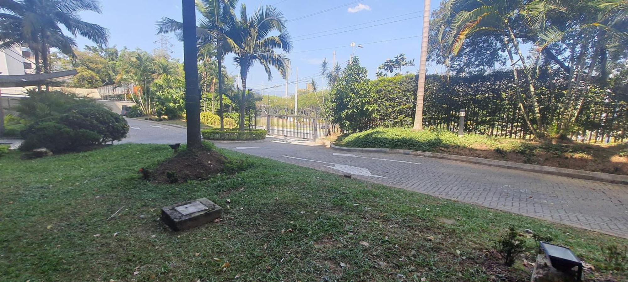 Apartamento Cerca A Plaza Mayor Medellín Zewnętrze zdjęcie