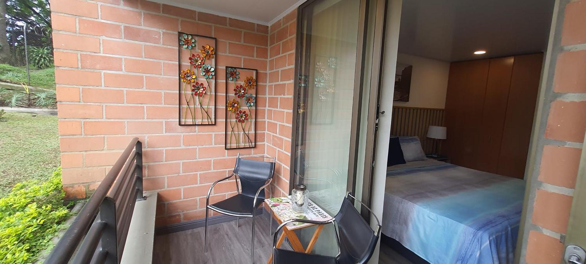 Apartamento Cerca A Plaza Mayor Medellín Zewnętrze zdjęcie